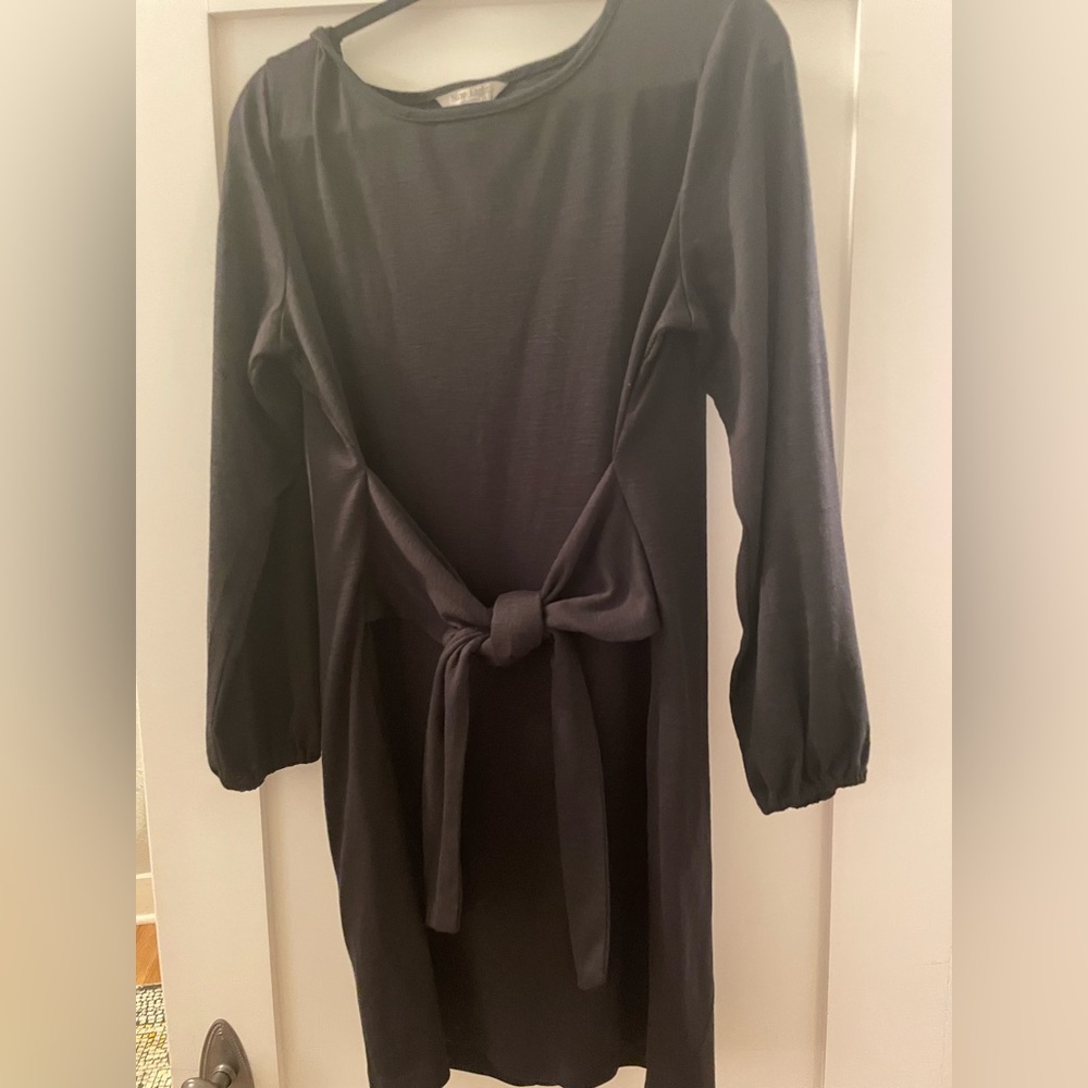 Knee length little black dress. Size xl.